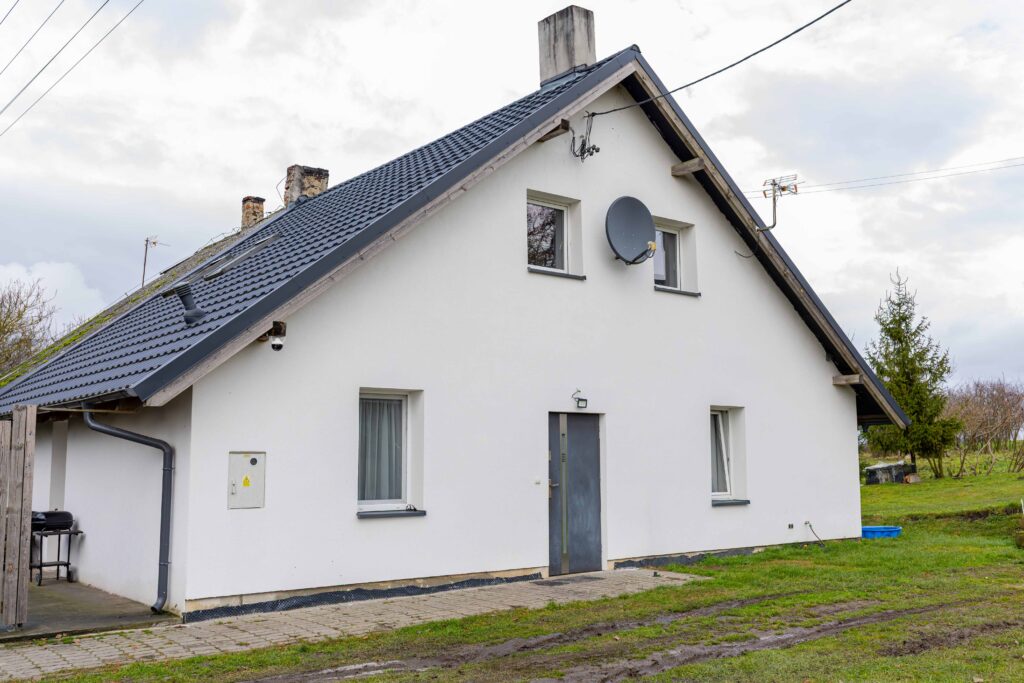 Semi-Detached House For Sale