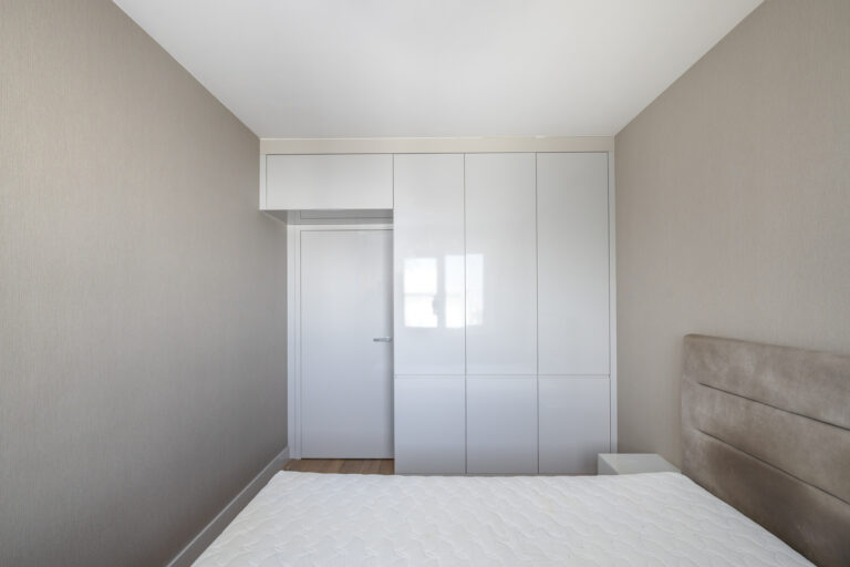 1 Bedroom Apartment For Sale Warsaw