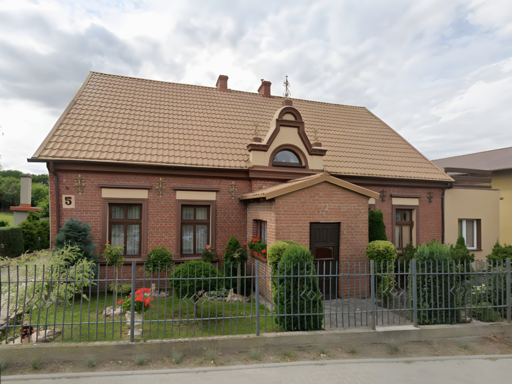 4-Bedroom semi-detached Sale strzeno