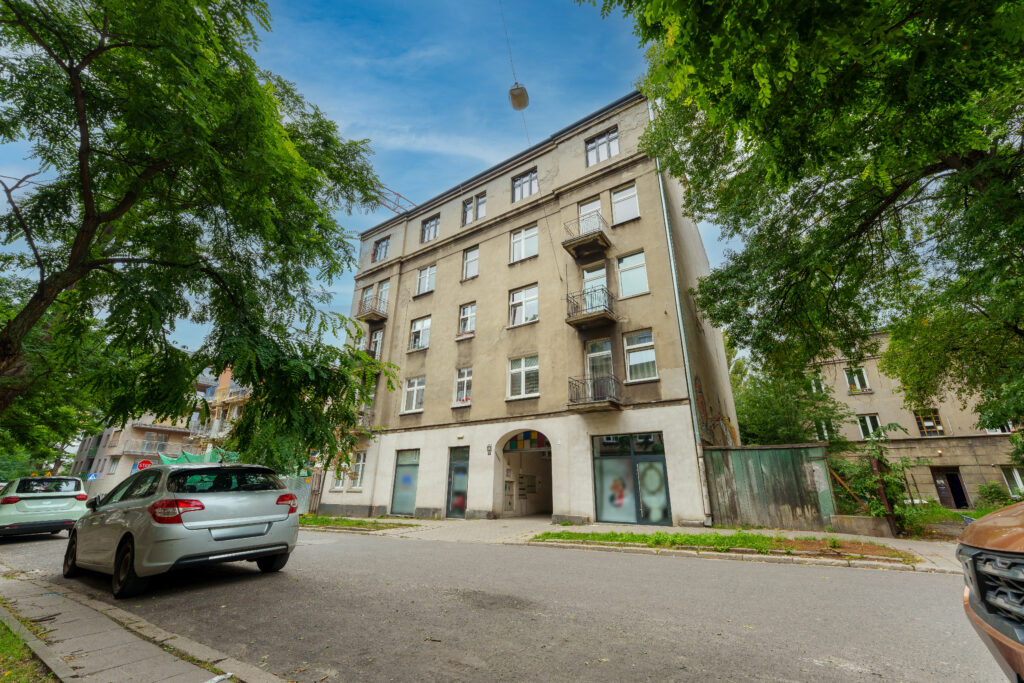 Tenement House for Sale Lodz